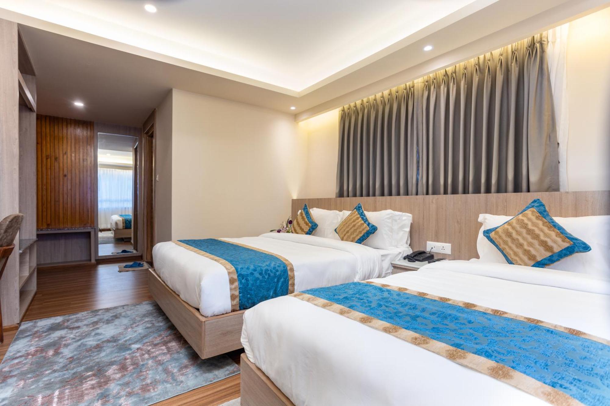 Shuvatara Suites & Spa, Thamel Катманду Екстер'єр фото