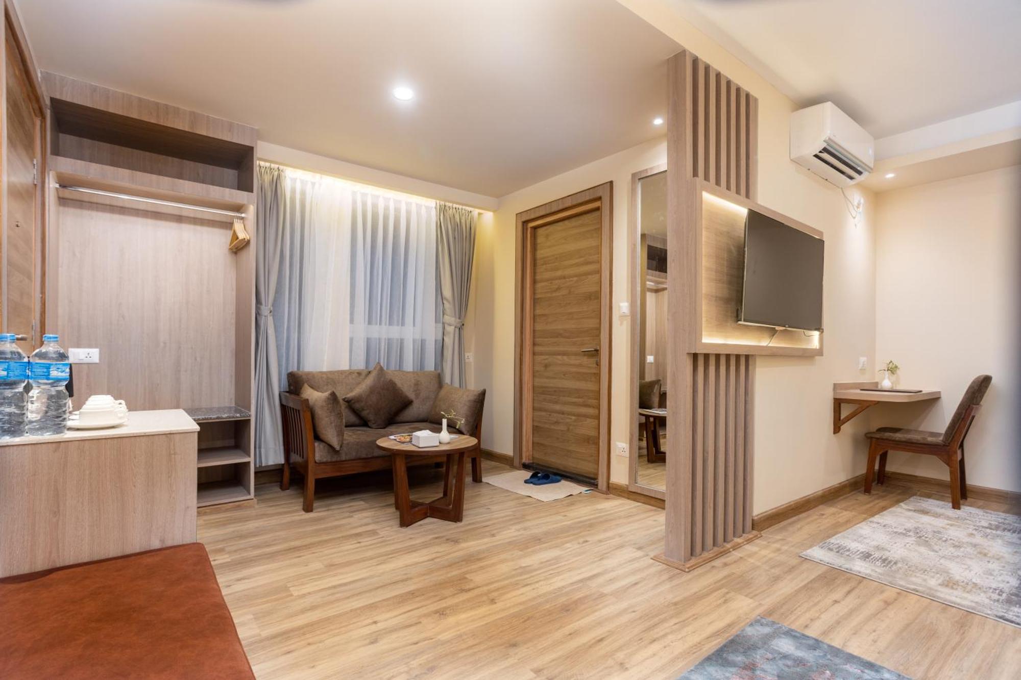 Shuvatara Suites & Spa, Thamel Катманду Екстер'єр фото